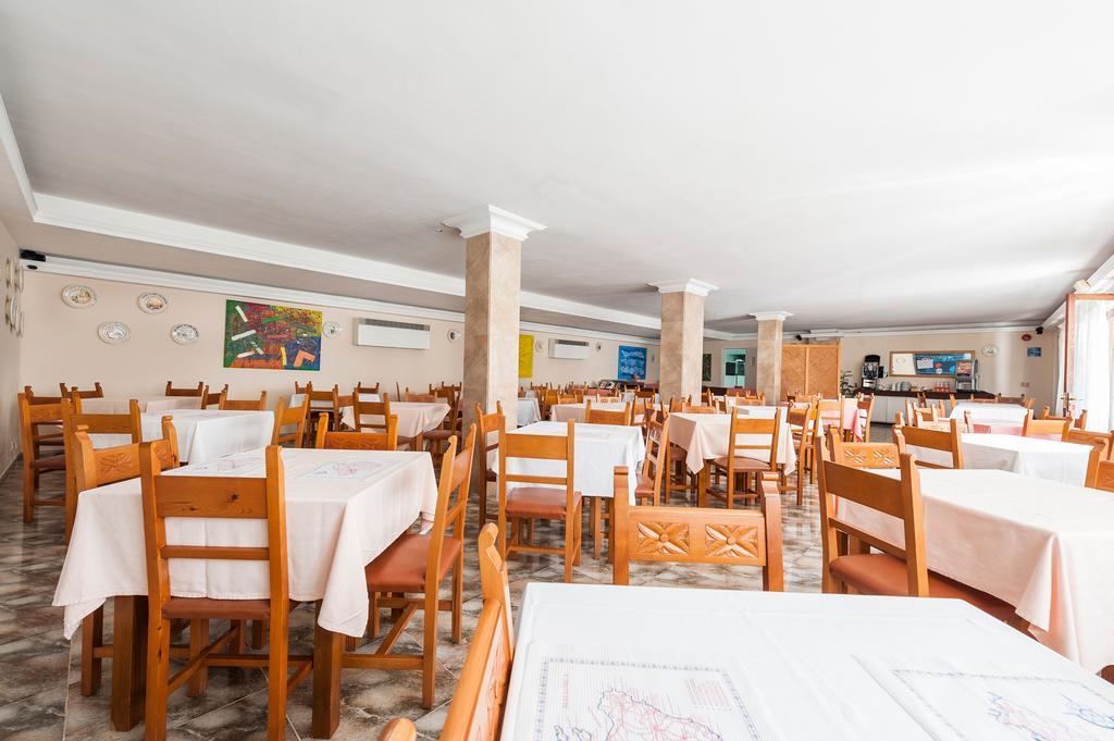Hostal Casa Bauza Кала Ратхада Екстериор снимка