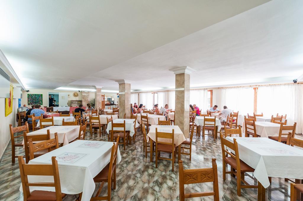 Hostal Casa Bauza Кала Ратхада Екстериор снимка