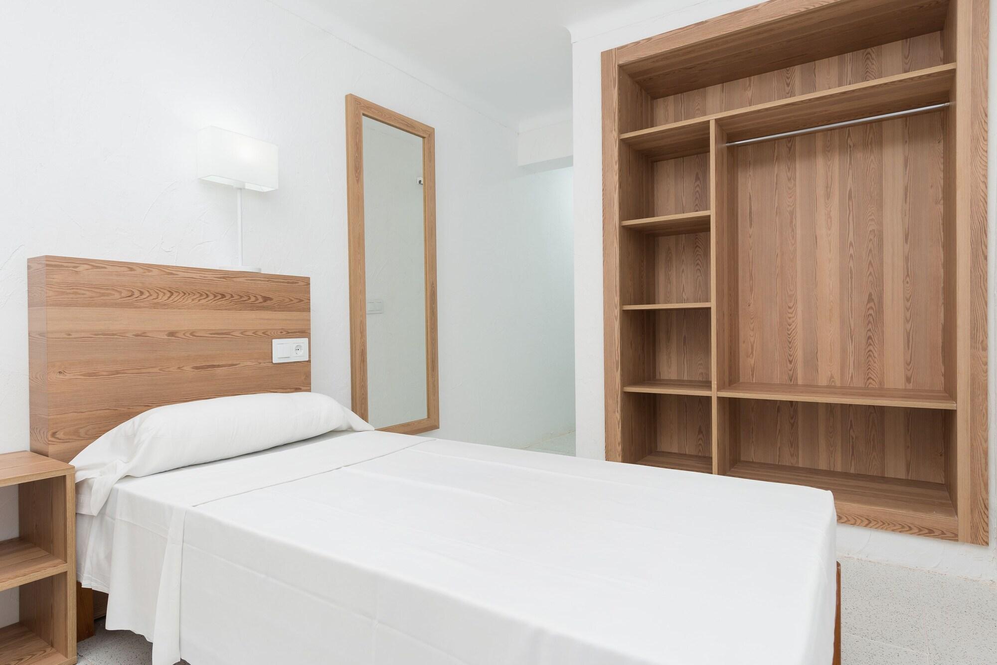 Hostal Casa Bauza Кала Ратхада Екстериор снимка