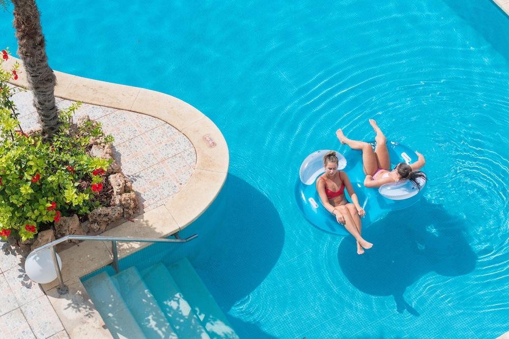 Hostal Casa Bauza Кала Ратхада Екстериор снимка